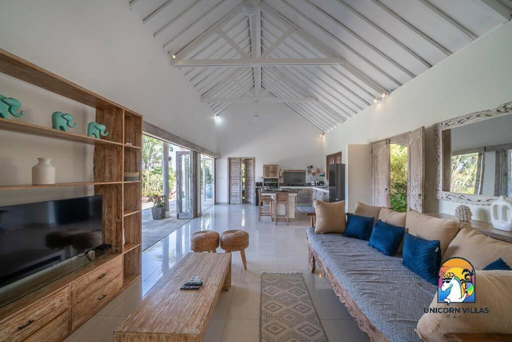 Villa Eva - By Unicorn Villas Bali 울루와뚜 외부 사진